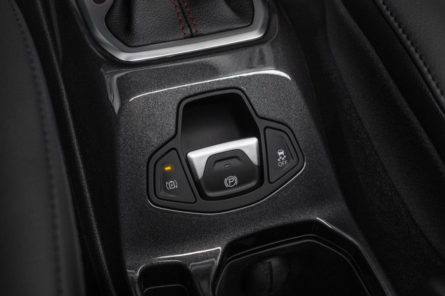 Детали интерьера Jeep Renegade Plug-in Hybrid (BU) 2019 года  (WW) (фото 16 из 16)